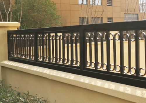 陽臺(tái)護(hù)欄